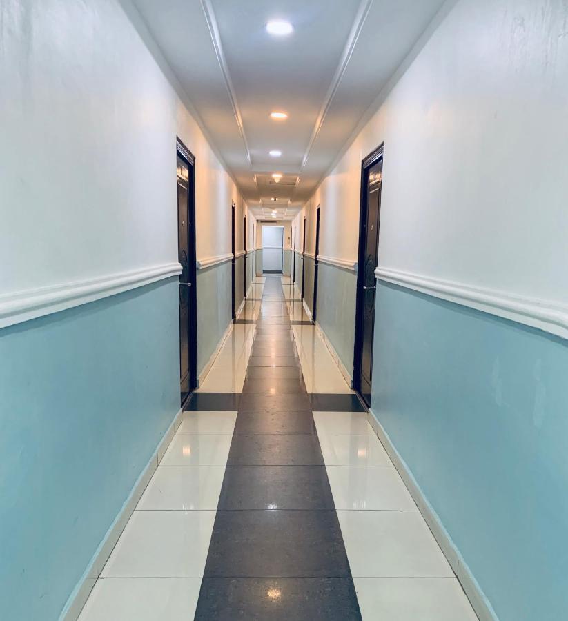 Msquare Hotel Gra Ikeja Buitenkant foto