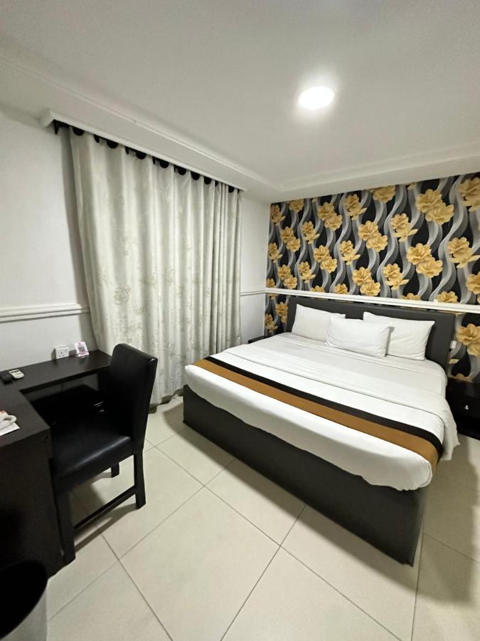 Msquare Hotel Gra Ikeja Buitenkant foto